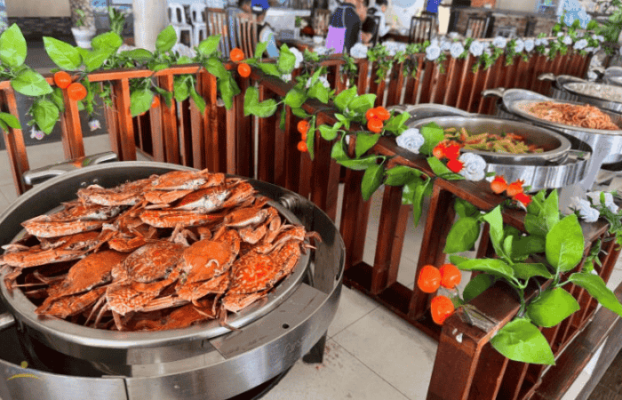 ビュッフェランチ