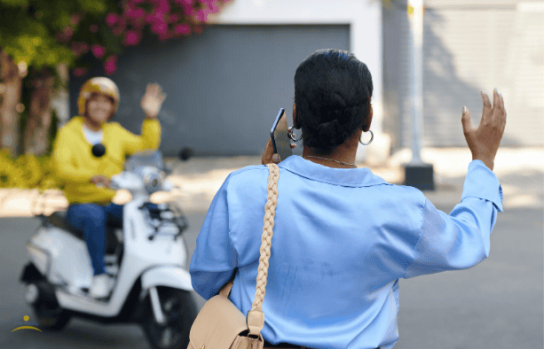 バイクタクシー