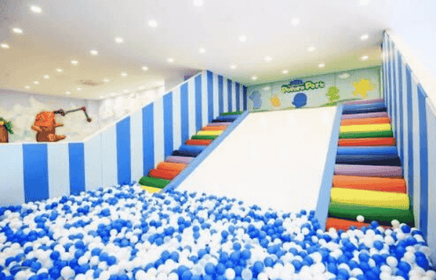 ボールプール