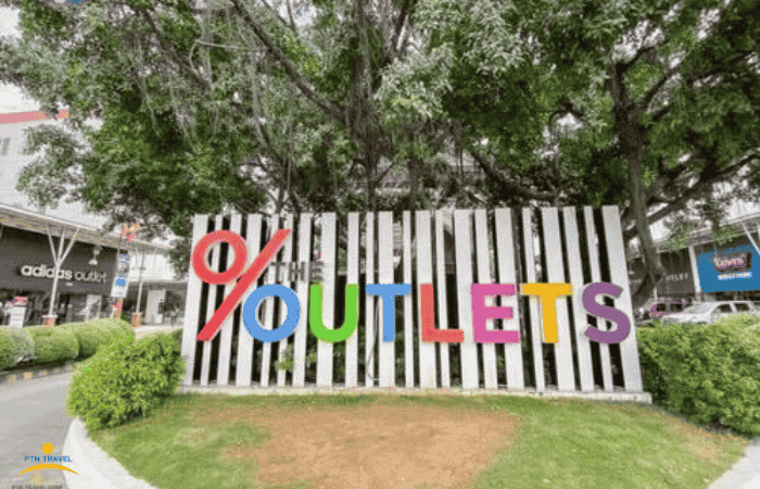 アウトレット