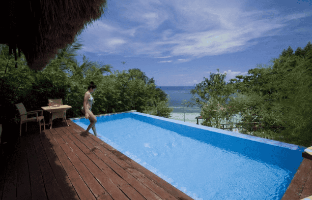 プライベートプール