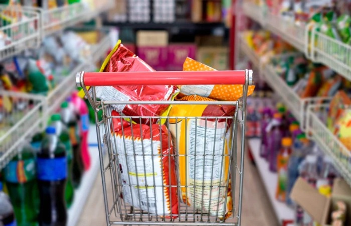 スーパーでお買い物