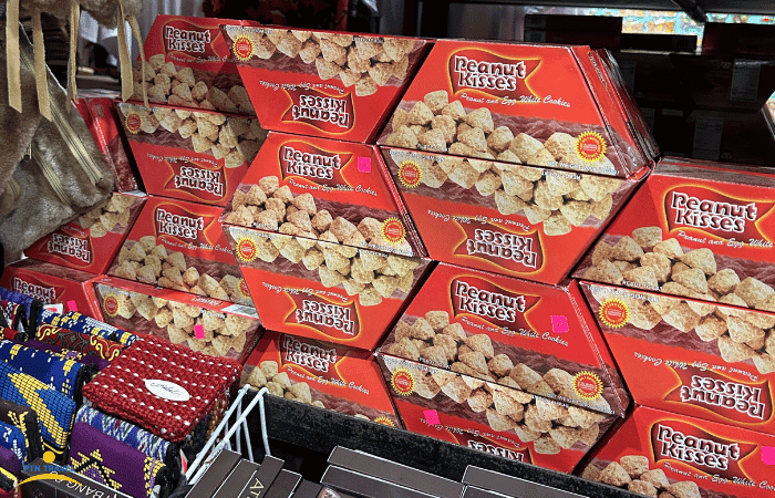 peanut kisses
