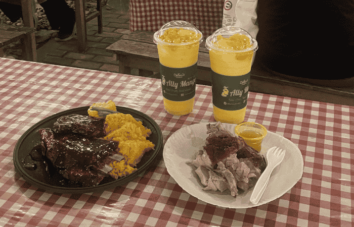 ナイトマーケット